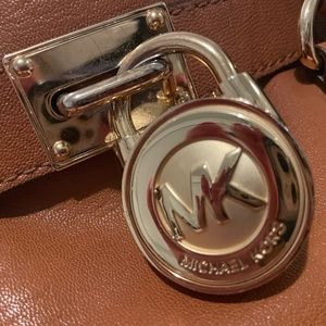 Michael Kors Small Hamilton Purse in Luggage